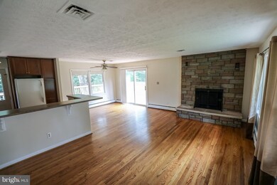 14215 Duckett Rd, Brandywine, MD 20613 - photo 4