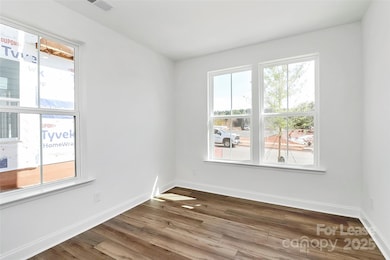 7118 Westrow Ave, Charlotte, NC 28278 - photo 5