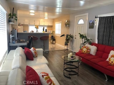 1618 W 132nd St unit 17, Gardena, CA 90249 - photo 4