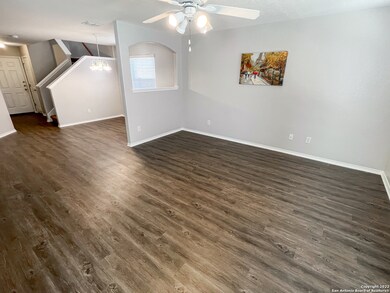 11102 Dewberry Field, Helotes, TX 78023 - photo 7