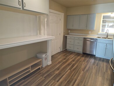 1513 Arcady Ln, Irving, TX 75061 - photo 6