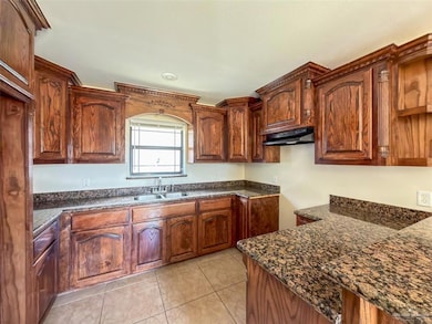 1332 Royal Palm St, Alamo, TX 78516 - photo 4