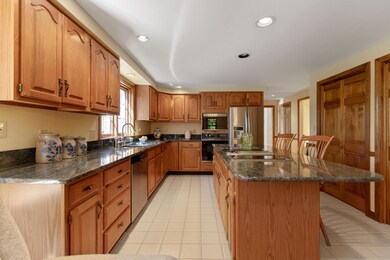 25 Higgins Ln, South Portland, ME 04106 - photo 6