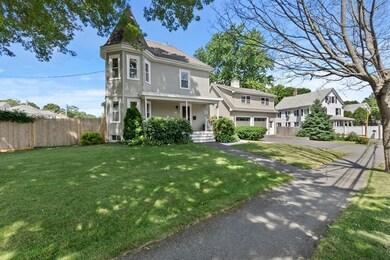 113 Pine St, Danvers, MA 01923 - photo 2
