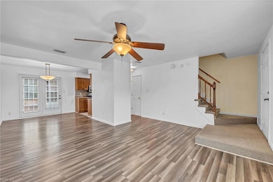 809 Huntly Dr, Chesapeake, VA 23320 - photo 3