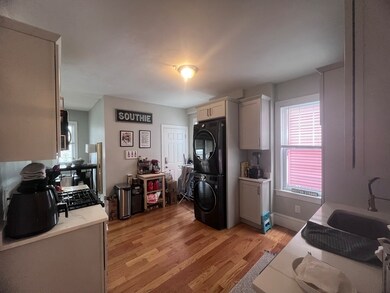 247 L St unit 1, Boston, MA 02127 - photo 5