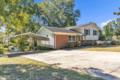 2 Queens St, Fountain Inn, SC 29644 - photo 2