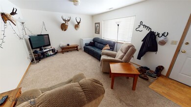 15 Michael Grove Living Room
