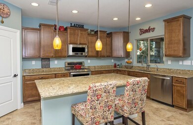 008_Kitchen