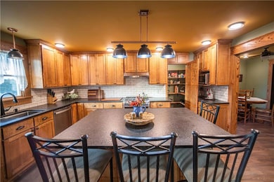 200 N Main St, Oregon, MO 64473 - photo 4