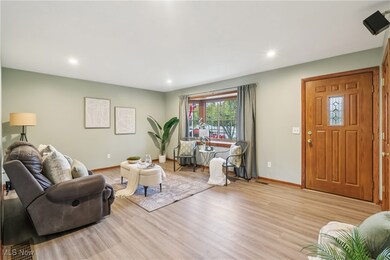 1236 Glennview St NE, Canton, OH 44721 - photo 5