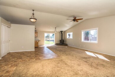 River Bend Dr - 5