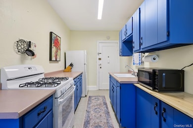 2 Lockwood Ave unit 3D, Bronxville, NY 10708 - photo 5