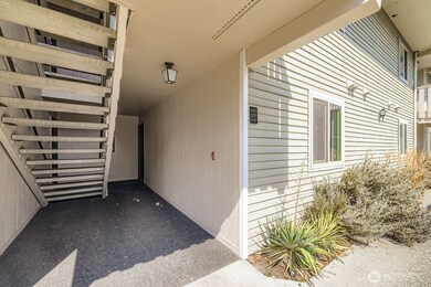 18200 73rd Ave NE unit A113, Kenmore, WA 98028 - photo 3