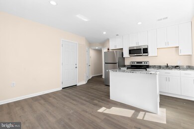 3158 Buena Vista Terrace SE unit 3, Washington, DC 20020 - photo 5