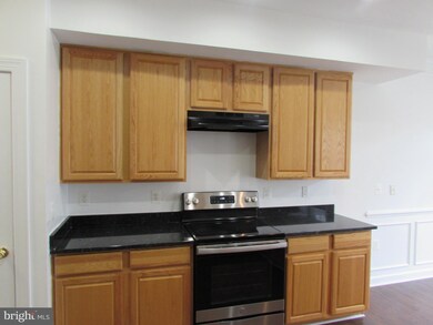 2491 Curie Ct unit 107, Herndon, VA 20171 - photo 4