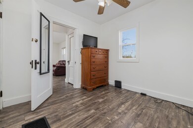 708 S Cedar St, Auburn, IN 46706 - photo 7