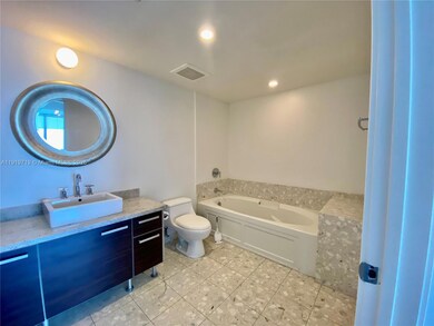 185 SW 7th St unit 2011, Miami, FL 33130 - photo 7