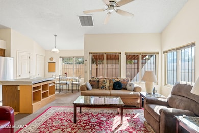 06-Living Area