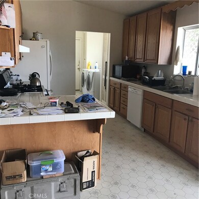 69246 Sullivan Rd, Twentynine Palms, CA 92277 - photo 3