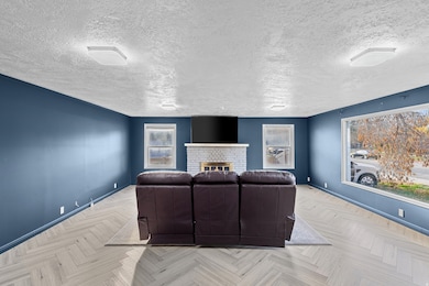 942 E Gentile St, Layton, UT 84041 - photo 7