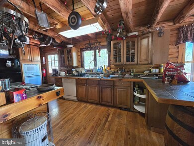 864 Choke Cherry Ln, Great Cacapon, WV 25422 - photo 7
