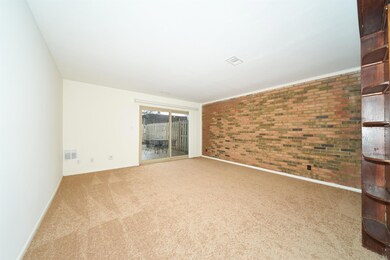 3207 Westenedge Dr, Columbus, IN 47203 - photo 6