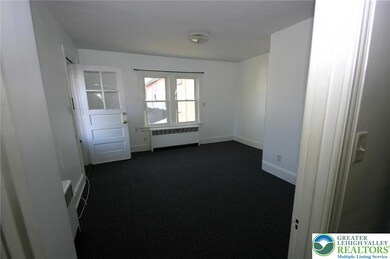 211 E North St unit 2, Bethlehem, PA 18018 - photo 2