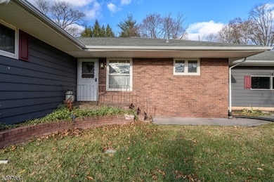 93 Mosher Rd, Princeton, NJ 08540 - photo 2