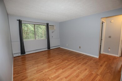 545 Calef Rd unit 1, Manchester, NH 03103 - photo 6