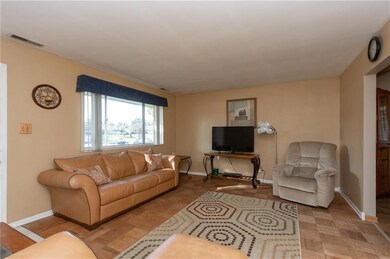 522 Birch St, Beech Grove, IN 46107 - photo 4