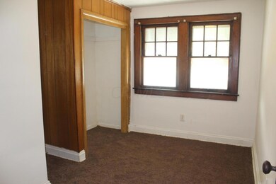 438 S Eureka Ave, Columbus, OH 43204 - photo 4