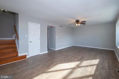 563 Jamestown Ct, Edgewood, MD 21040 - photo 5