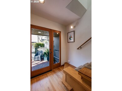 970 Lincoln St unit 15, Eugene, OR 97401 - photo 3