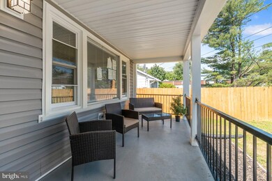 1001 Monroe St, Annapolis, MD 21403 - photo 2