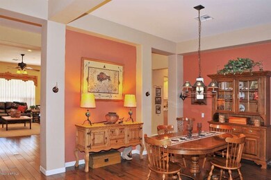 Formal_Dining