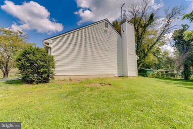 13313 Mockingbird Ln, Bowie, MD 20720 - photo 4