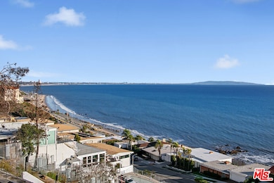 18133 Coastline Dr, Malibu, CA 90265 - photo 2