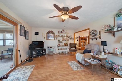 1310 Edgewood Blvd, Papillion, NE 68046 - photo 7