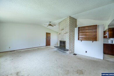 1216 S Jellison St, Amity, OR 97101 - photo 3