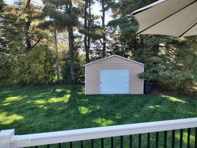 605 Saint Paul St, Lewisburg, PA 17837 - photo 4