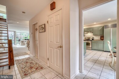 20 Malibu Ct, Towson, MD 21204 - photo 6
