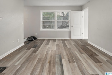 6721 Grasselli Rd, Fairfield, AL 35064 - photo 2