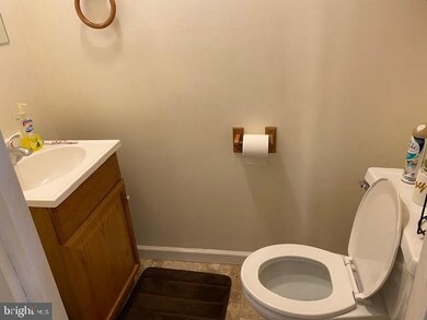 411 Blaker Dr, East Greenville, PA 18041 - photo 6