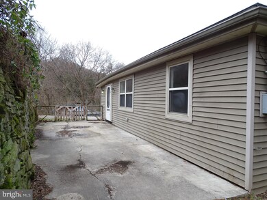 95 Creek Bottom Rd, Manchester, PA 17345 - photo 4