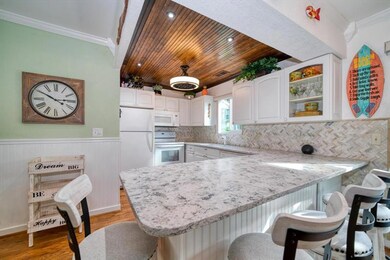 125 85th Ave, Treasure Island, FL 33706 - photo 5