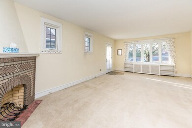 2427 Wynnefield Dr, Havertown, PA 19083 - photo 7
