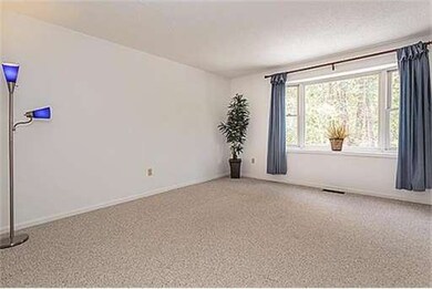 115 Tennis Plaza Rd unit 6, Dracut, MA 01826 - photo 2