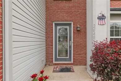 2648 Monarchy Ln, Greenwood, IN 46143 - photo 3