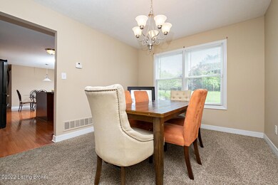 9017 Teak Dr, Louisville, KY 40228 - photo 6